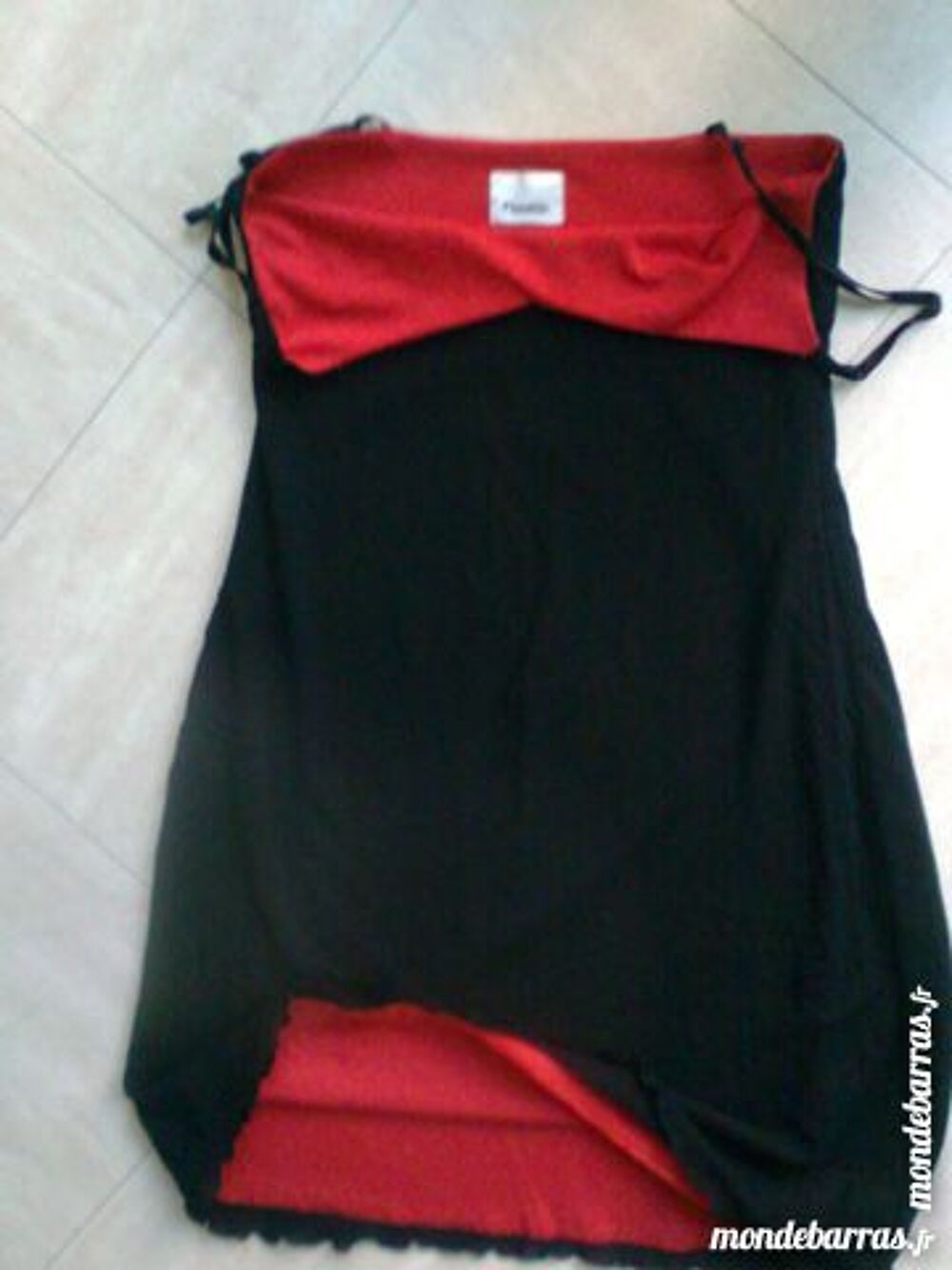 jolie petite ROBE noire et rouge - 36 - zoe Vêtements
