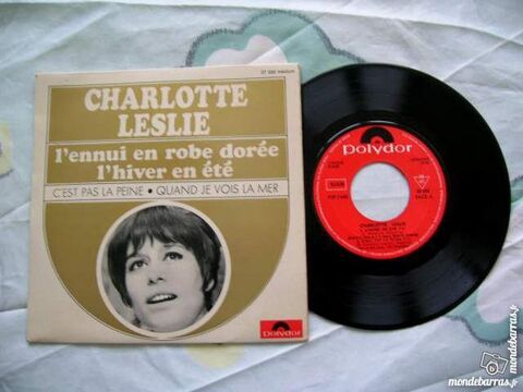 EP CHARLOTTE LESLIE L'ennui en robe dorée 25 Nantes (44)
