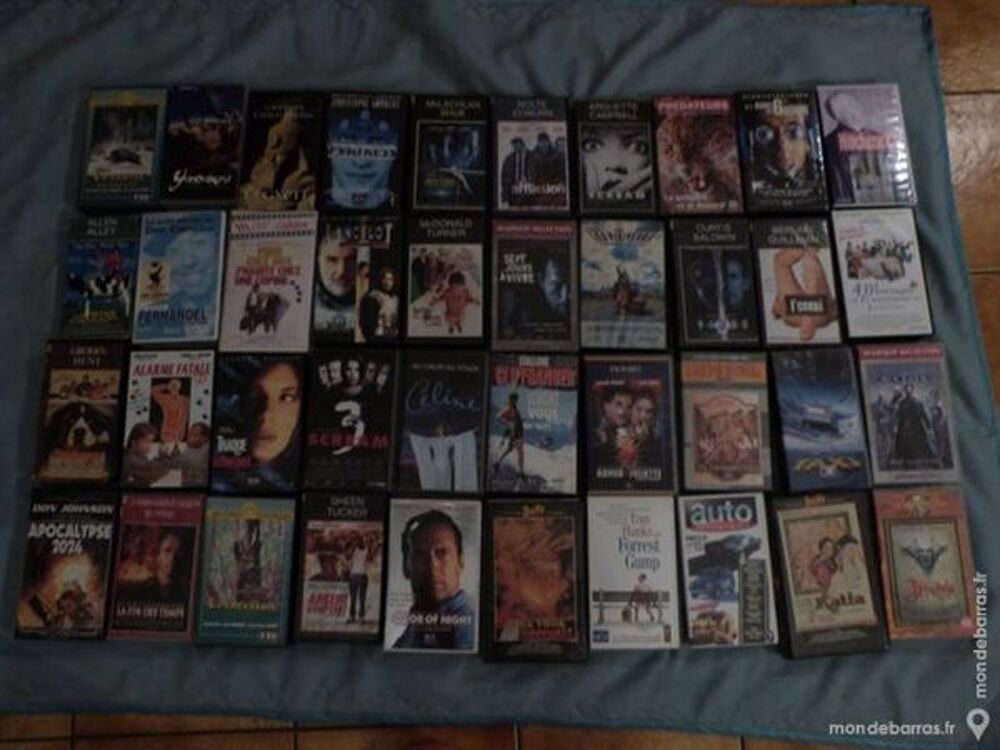 LOT 40 DIVERSES CASSETTES VIDEOS DVD et blu-ray