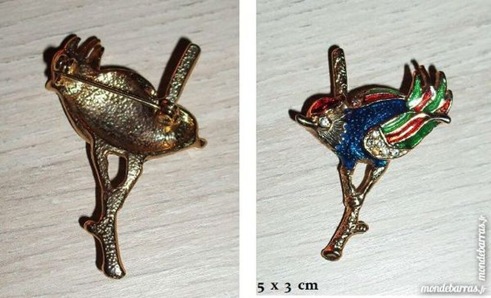 Deux magnifiques broches &laquo;OISEAUX&raquo; vintage Bijoux et montres