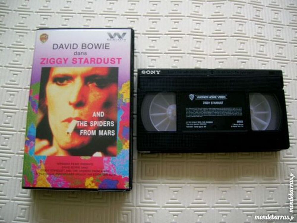 K7 VIDEO DAVID BOWIE ZIGGY STARDUST and THE SPIDER DVD et blu-ray
