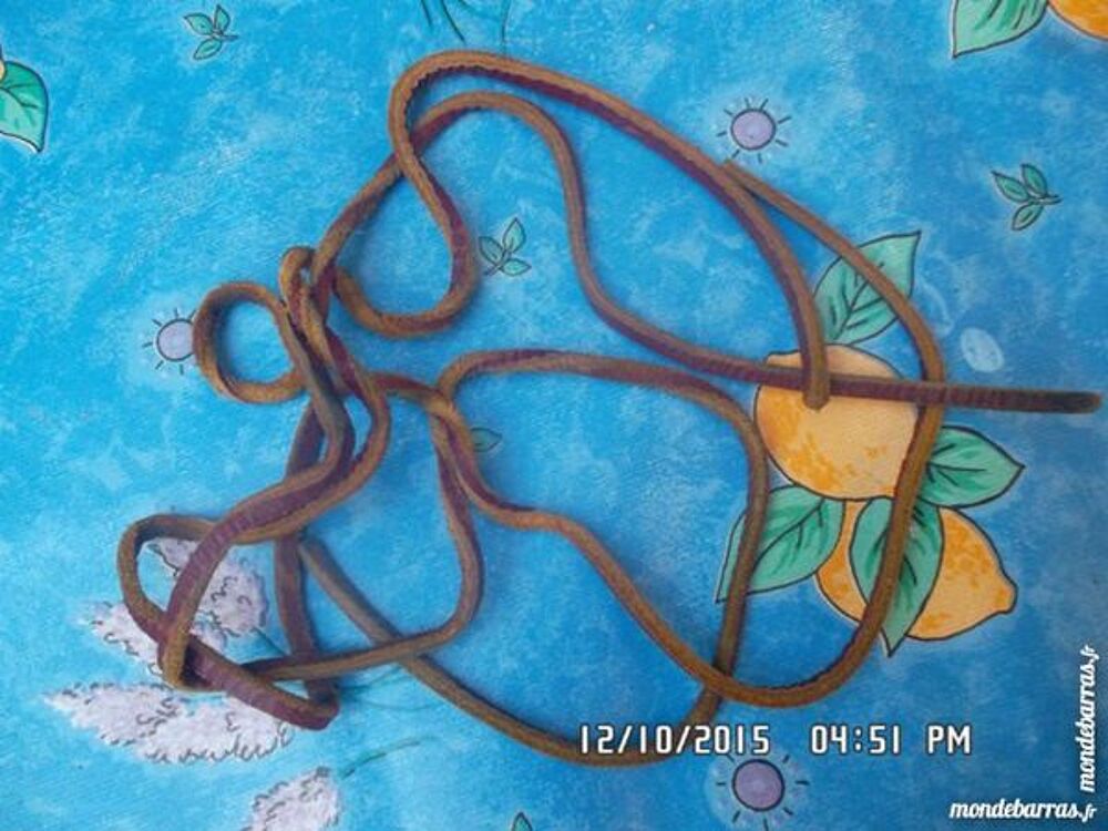 lacets en cuir marron*juste 1e*kiki60230 Bijoux et montres