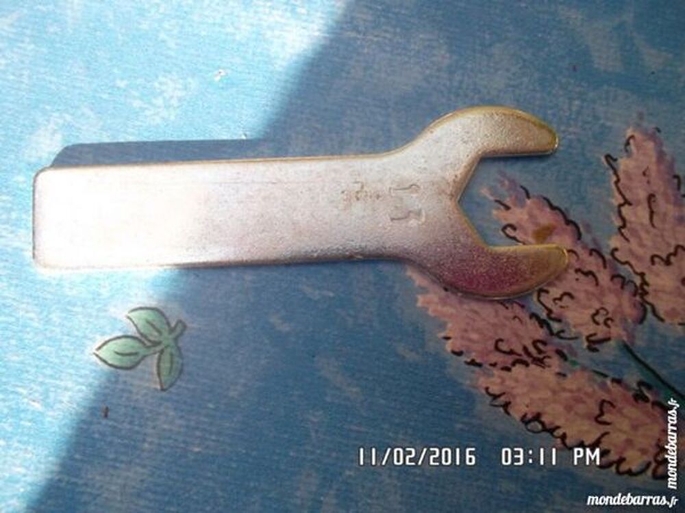 1 CLEF DE 13 Bricolage