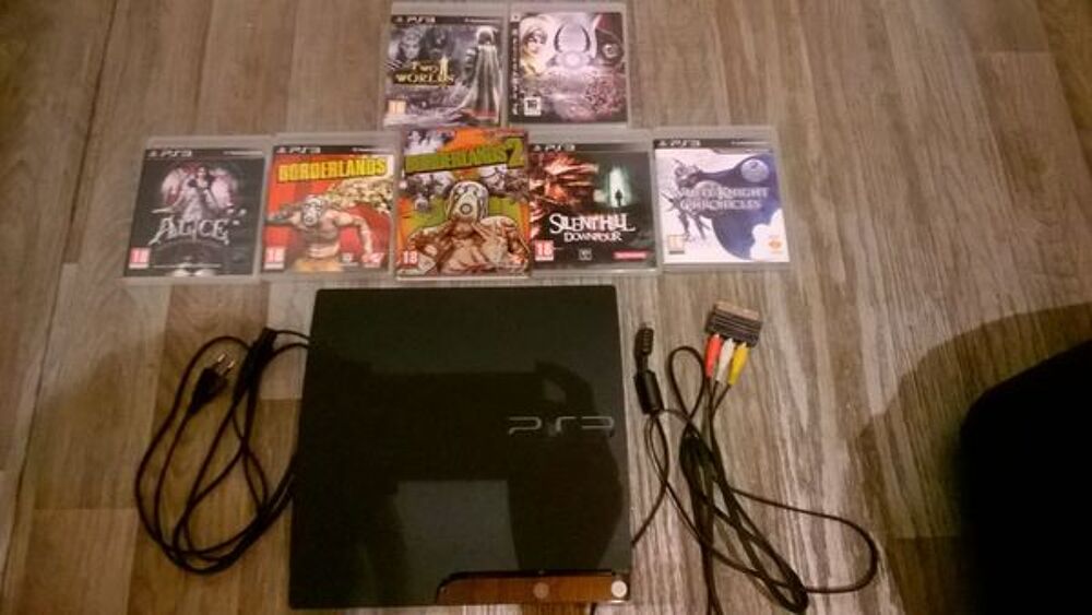 Sony Playstation 3 Slim 120 Go + 7 jeux Consoles et jeux vidéos