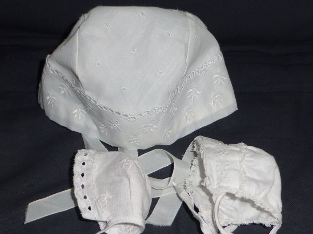 Lot de 3 chapeaux broderie pour poup&eacute;e 20 et 42 cm Jeux / jouets