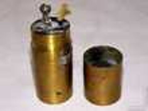 Briquet ancien artisanat poilu objet tranch&eacute;e ww1 Bourse des collections