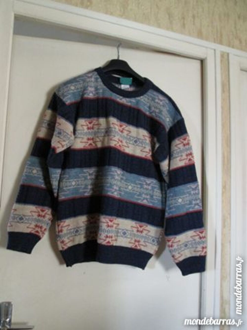 Pull imprim&eacute; &laquo;Winch&raquo; Kiabi Vêtements enfants