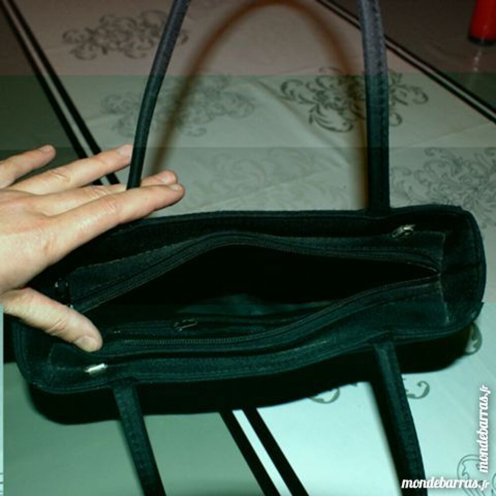 Sac noir effet matelass&eacute; tissus - Arnov Maroquinerie