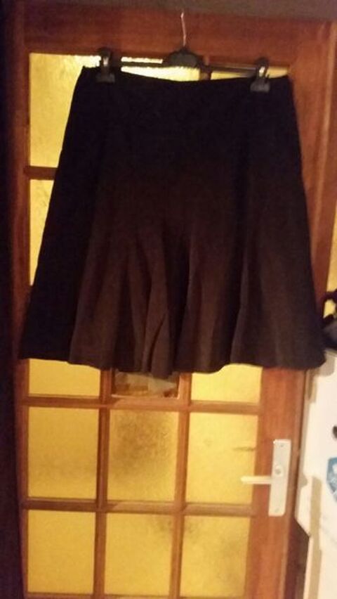 FEMME TAILLE 44 10 Argonay (74)