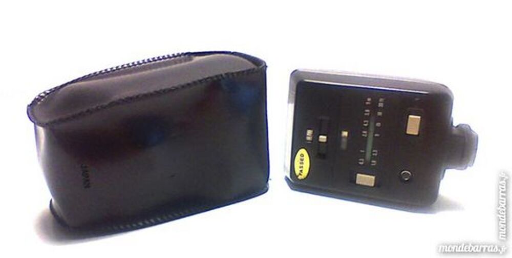 Flash canon speedlite 188a + &eacute;tui en cuir Photos/Video/TV