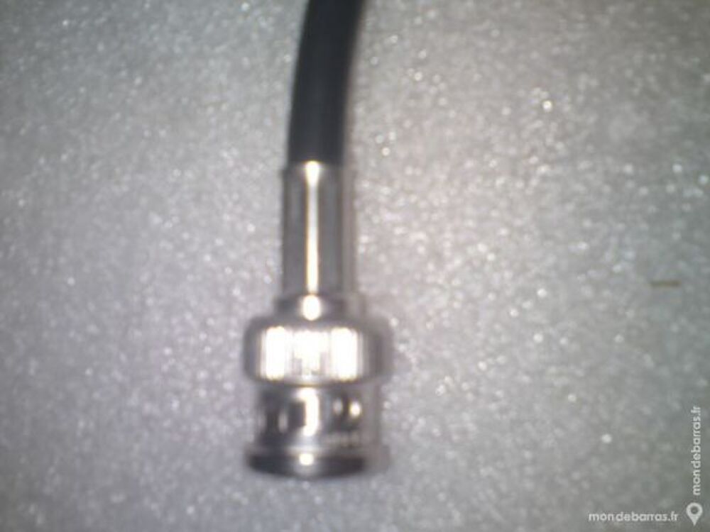 BNC COAXIAL A SERTIR ET A SOUDER Audio et hifi