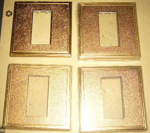 4 plaques enjoliveurs interrupteur électrique couleur or 20 Versailles (78)