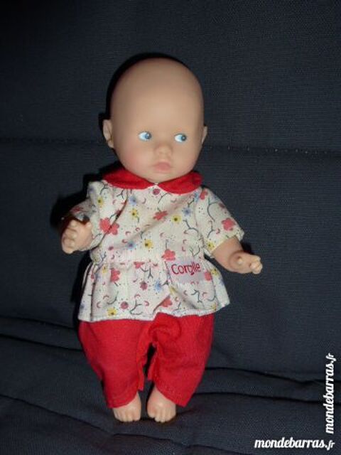 COROLLE poup�e mini corollin rouge 15 Rueil-Malmaison (92)