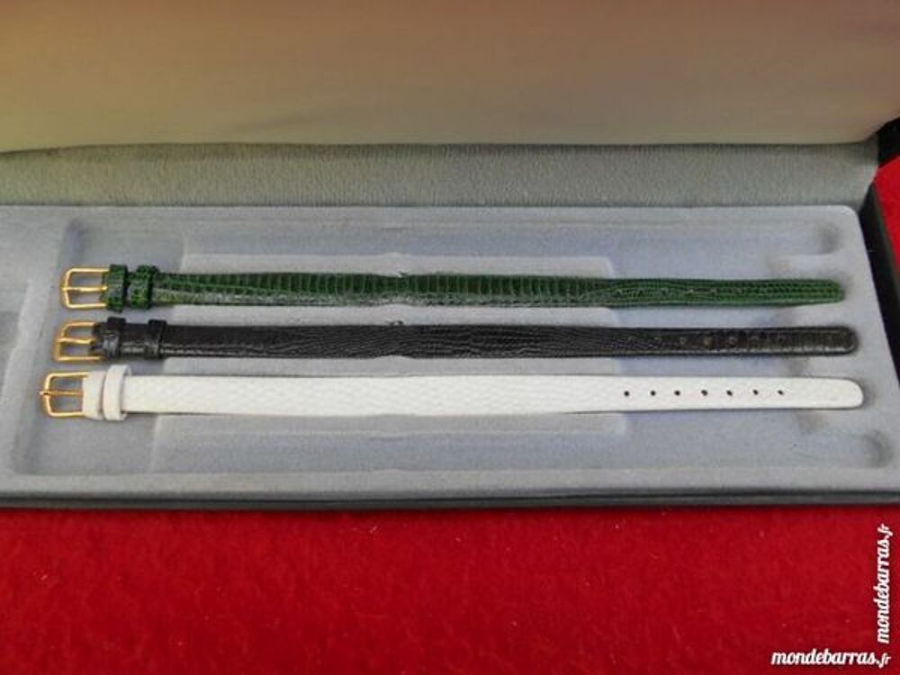 COFFRET de 3 bracelets montres dame Bijoux et montres