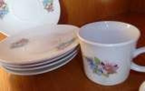 TASSES A CAFE FLEURIES 3 Doussard (74)