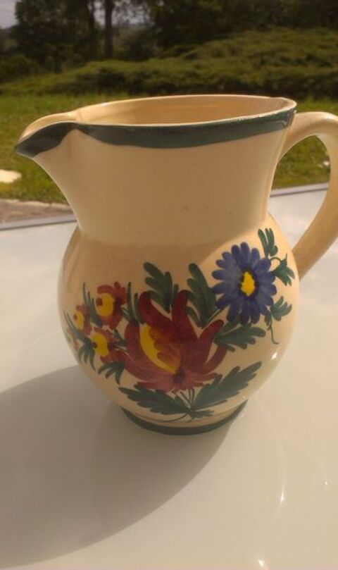 PICHET ancien faence  fleurs 15 Blaye (33)