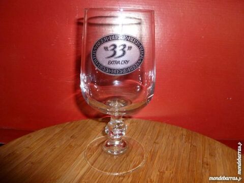 T33: 6 verres  bire 33 Extra Dry logo noir 25 cl 6 Vaural (95)