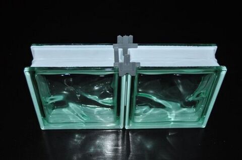 Croisillons (entretoises) tous formats pour briques de verre 2 Saint-Pierre (97)