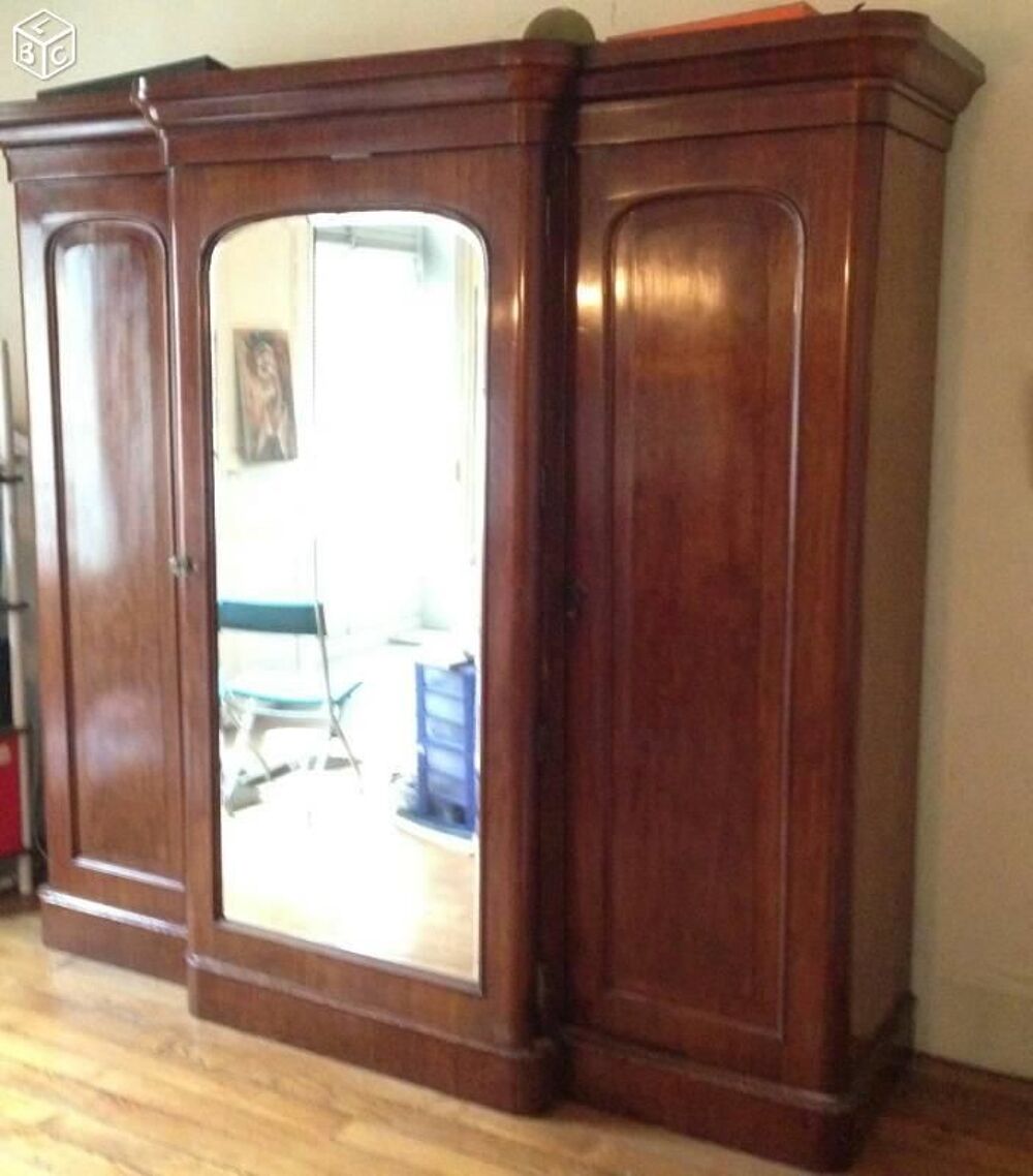 Armoire style Victoria Meubles