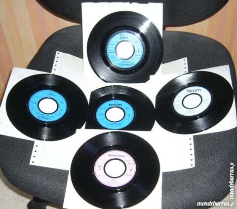 5 disques vynil 45T année 1973 14 Versailles (78)