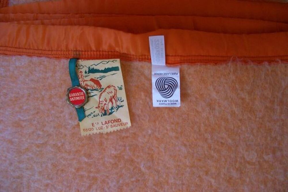 Couverture 100% laine M&eacute;rinos Vêtements
