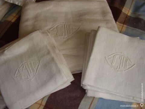 service table nappe  + 12  serviettes 50 Grandfontaine (25)