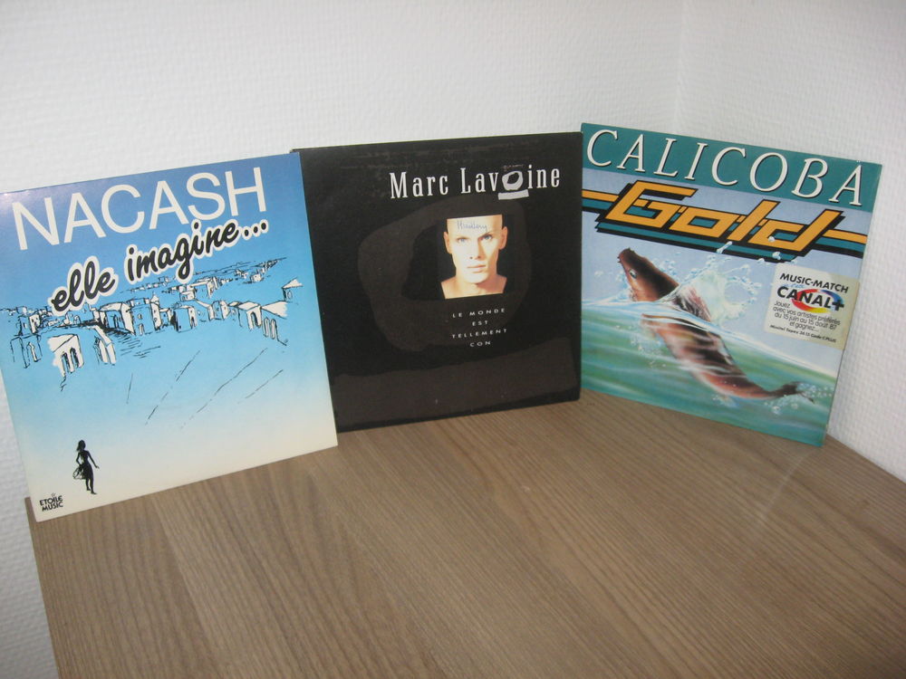 Vinyles 45 tours
Divers CD et vinyles