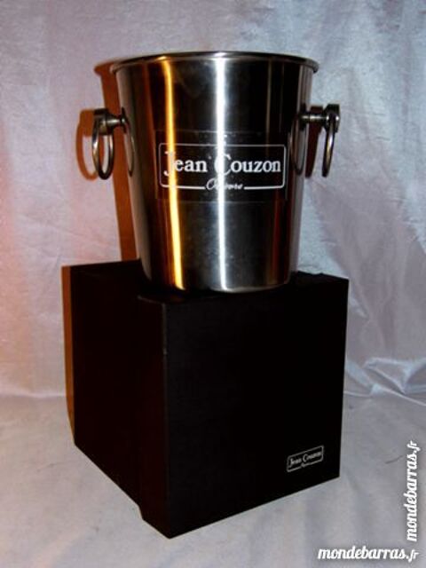 Seau  Champagne ou  glace JEAN COUZON ORFEVRE 20 Dunkerque (59)