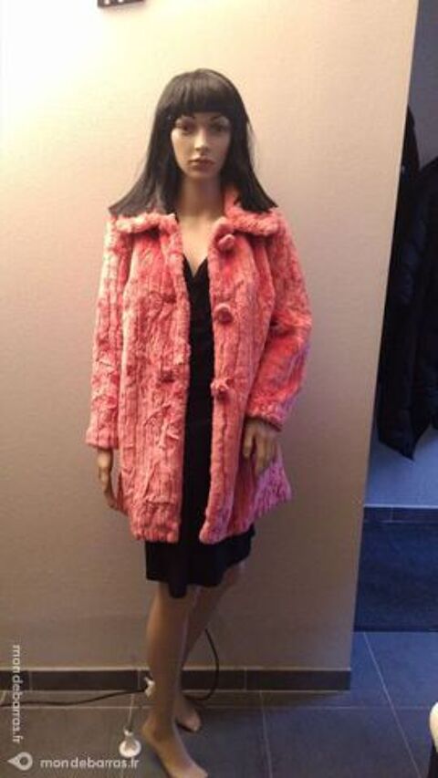 SUPERBE manteau de fourrure rose TOPSHOP T38 NEUF 80 Denain (59)