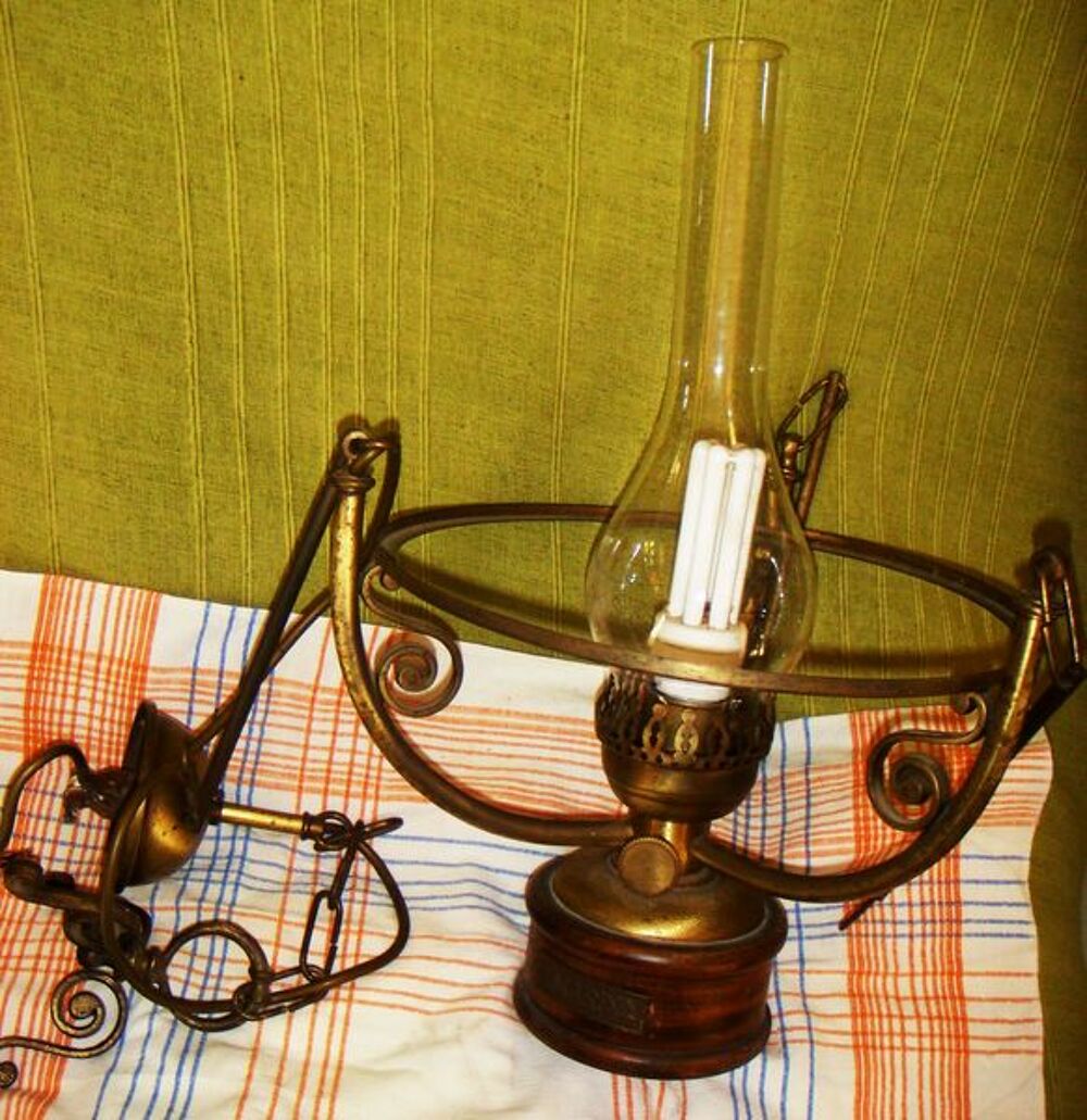 lustre style lampe a p&eacute;trole Décoration