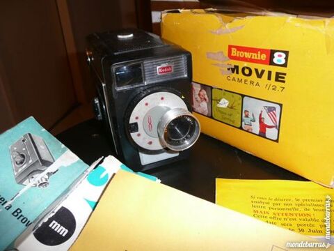 Brownie 8 mm ciné-caméra f/1,9 année 1955 30 Bordeaux (33)