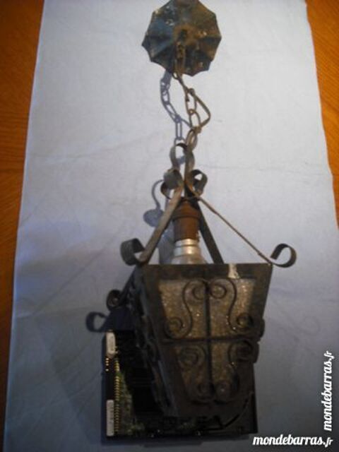 suspension lustre exterieur fer forg 30 Gueugnon (71)