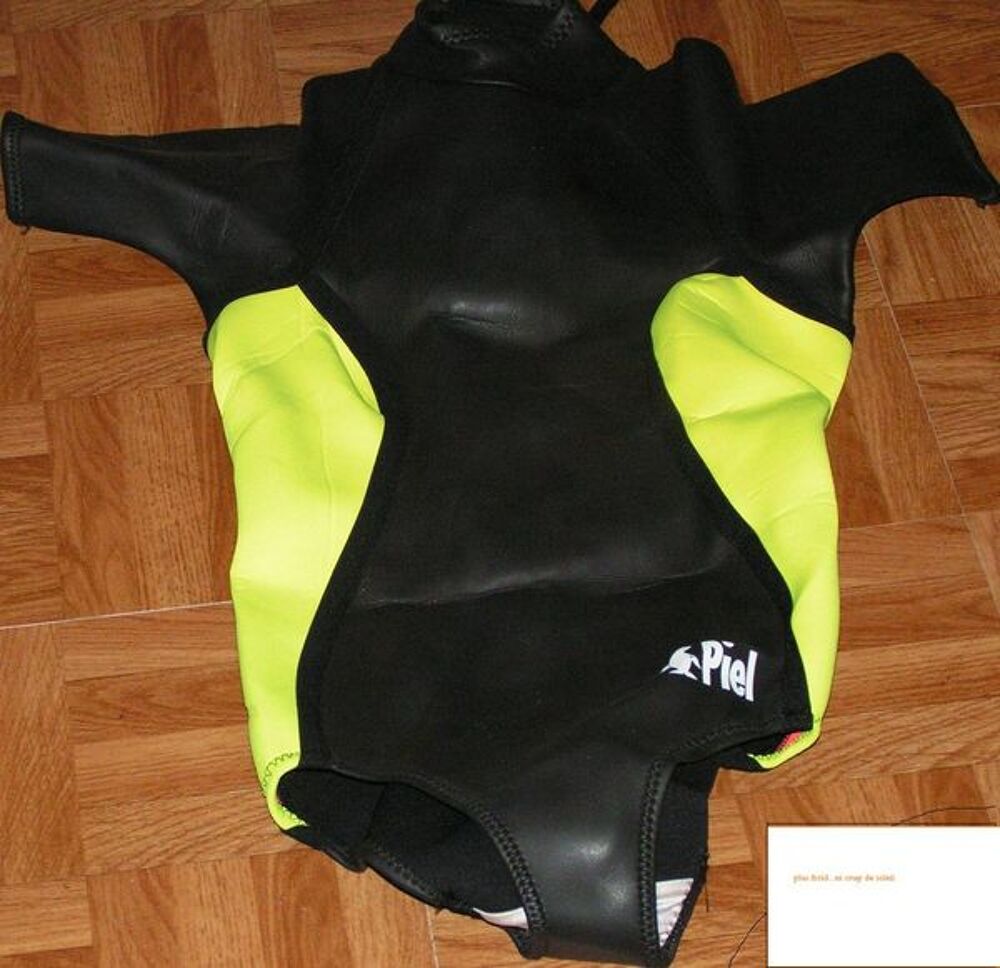 Shorty femme XS ou 16ans Sports