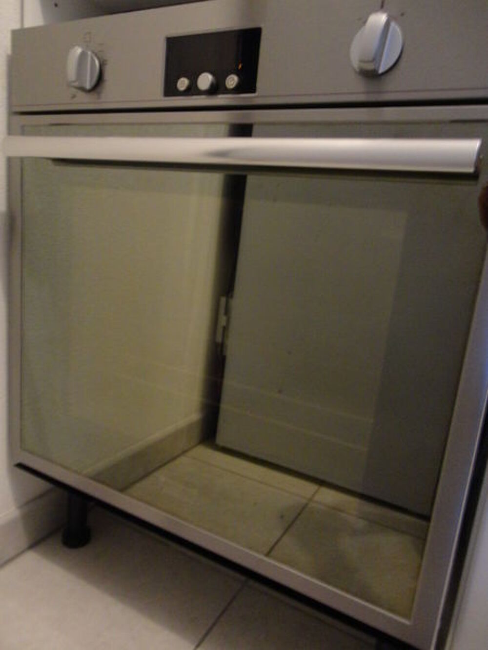 Four encastrable HOTPOINT ARISTON Electroménager