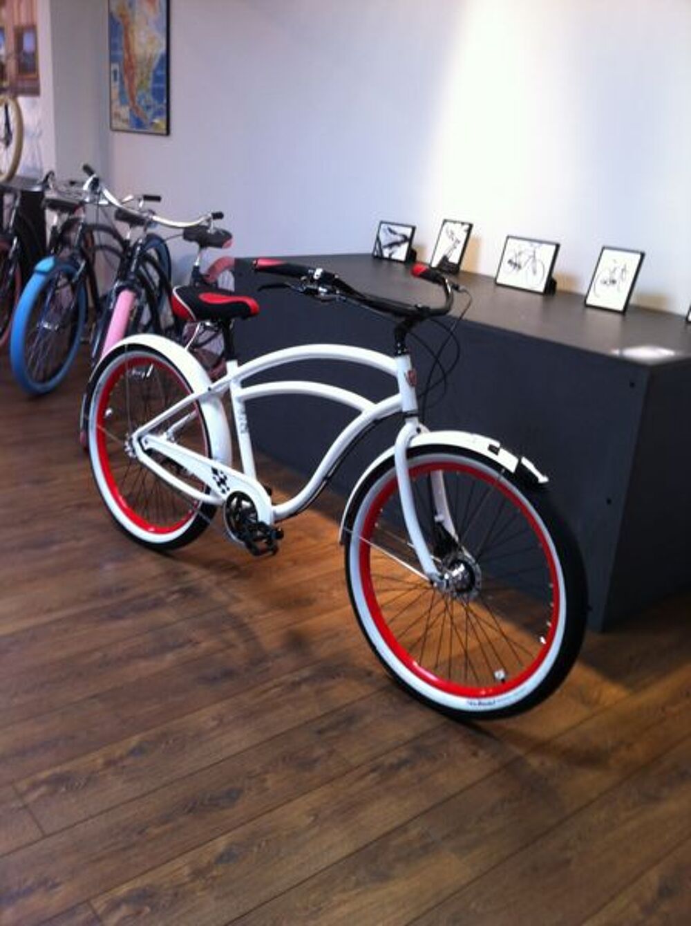 V&eacute;lo Tout Chemin United Cruiser style "Californien" Sports