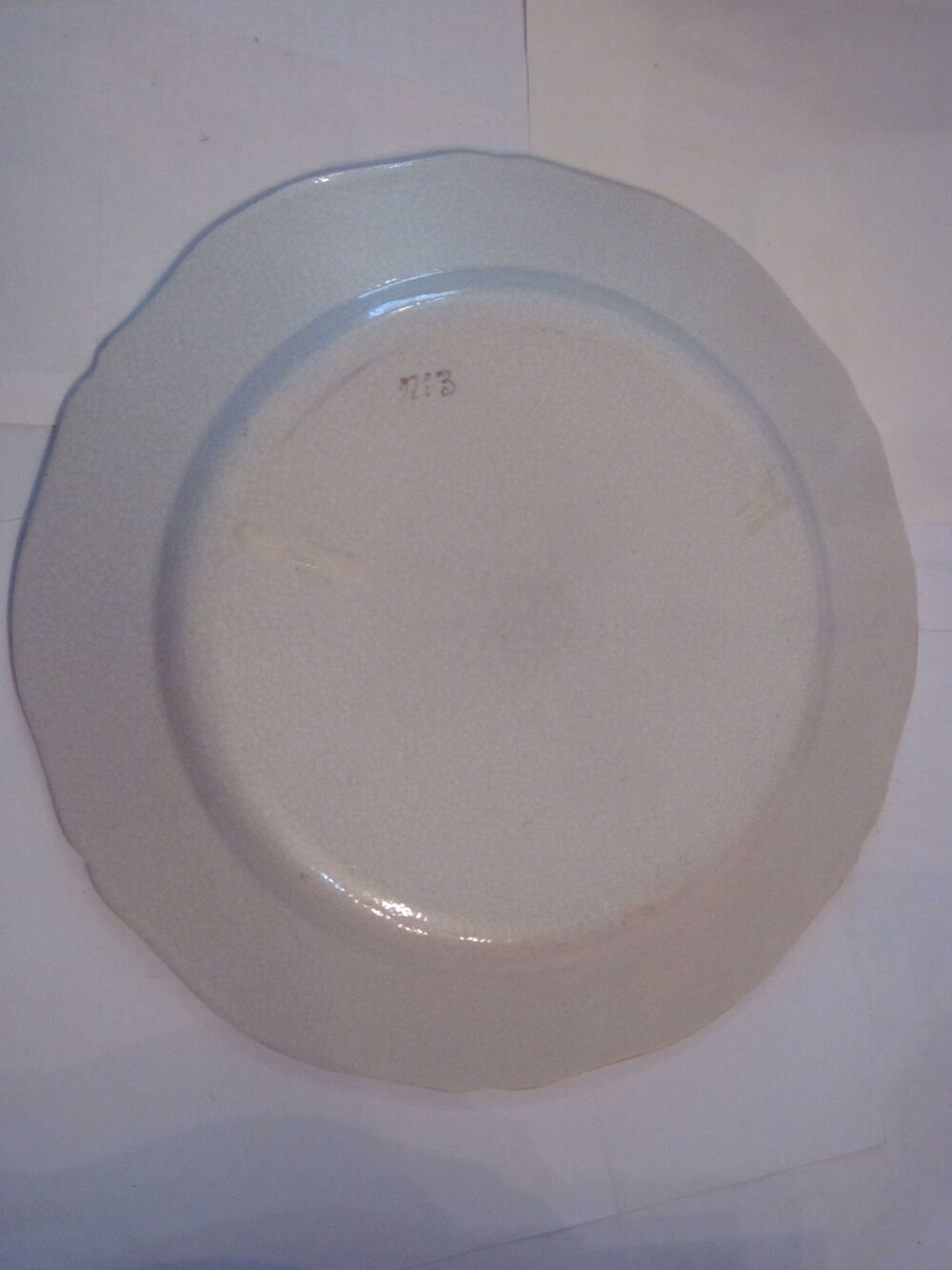 ASSIETTE HB QUIMPER FEMME AU BOUQUET 