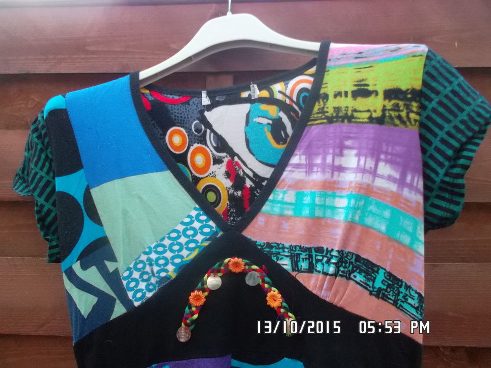 HAUT EN COULEURS*JUSTE 3E*KIKI60230 Vêtements
