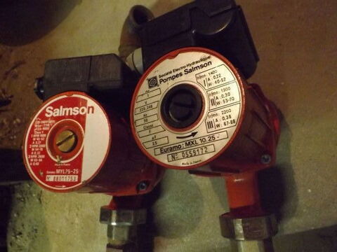 Lot de 2 circulateurs de chauffage 90 trchy (91)