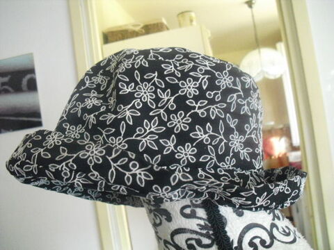 chapeau noir avec fleurs blanches brod�es 4 Lyon 5 (69)
