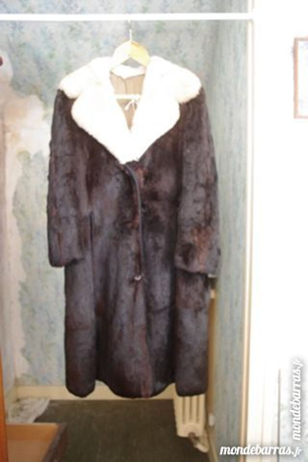 Manteau femme en fourrure de ragondin Vêtements
