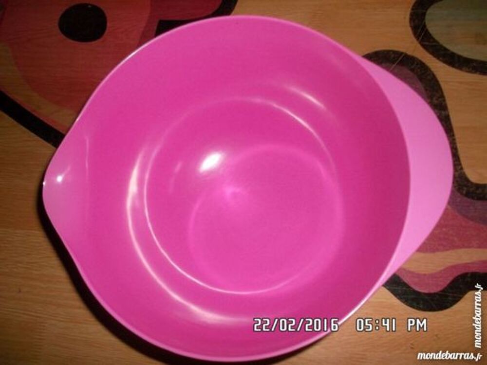 SALADIER ROSE Cuisine