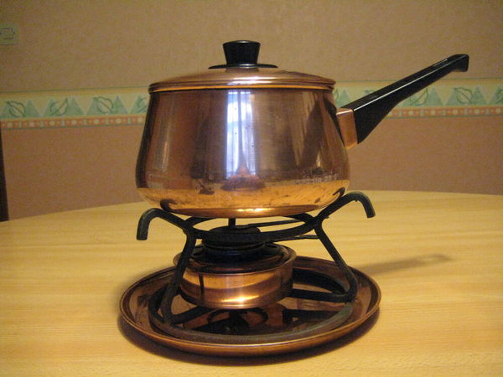 Caquelon &agrave; fondue en cuivre Décoration