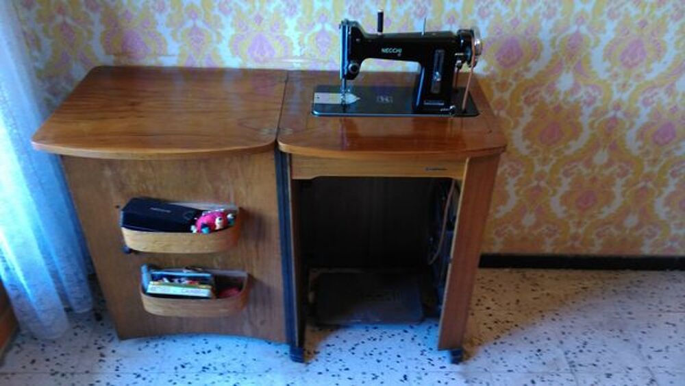 machine &agrave; coudre necchi s&eacute;rie nova Electroménager
