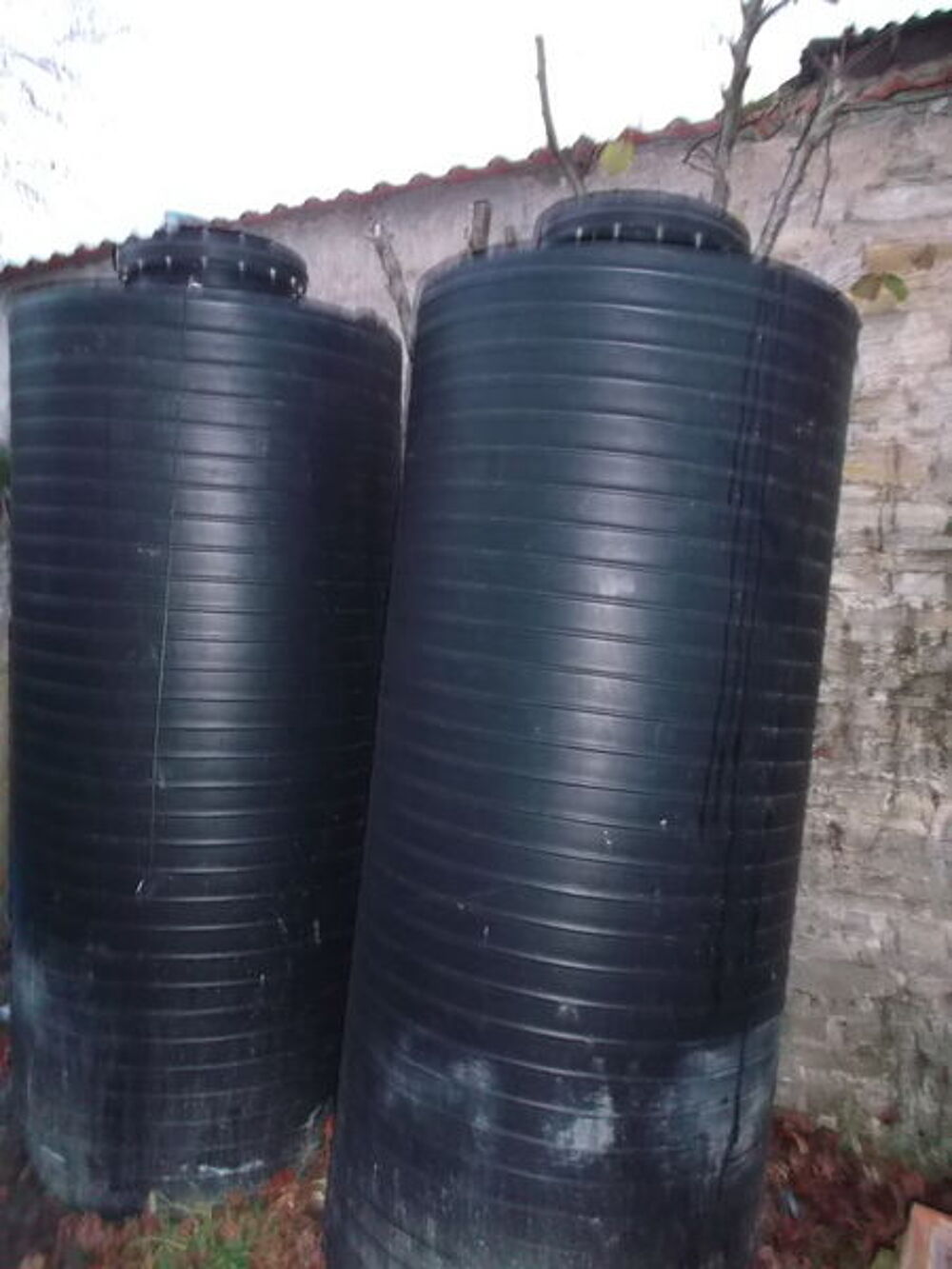 grandes citernes r&eacute;cup&eacute;ration d'eau de pluie Jardin