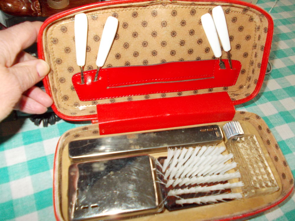 trousse toilette vintage 