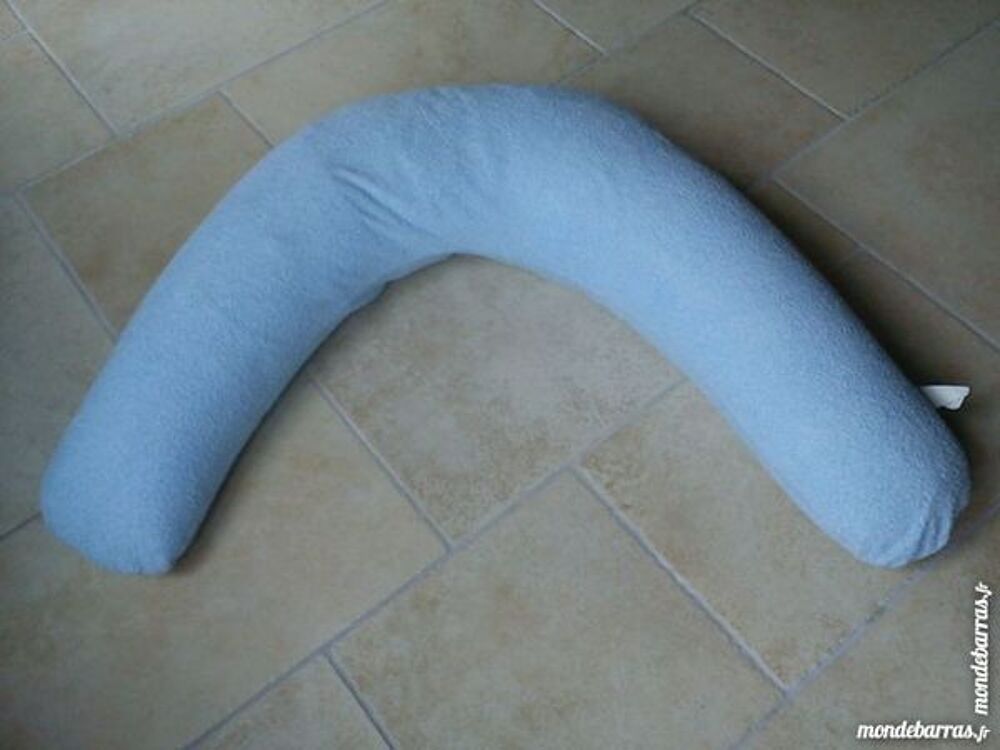 coussin d'allaitement Puériculture