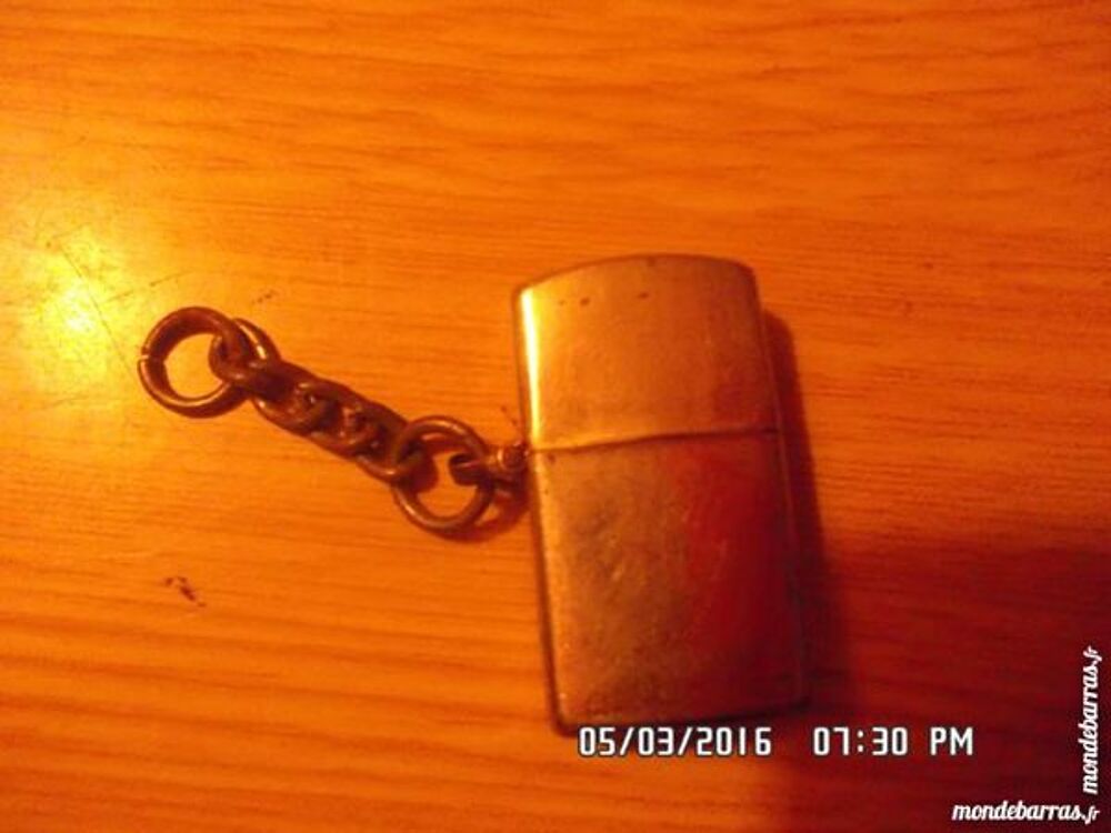 MINI ZIPPO Bijoux et montres