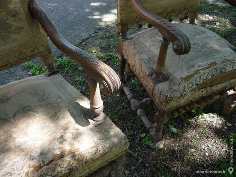 Paire de fauteuils Louis XIII Meubles