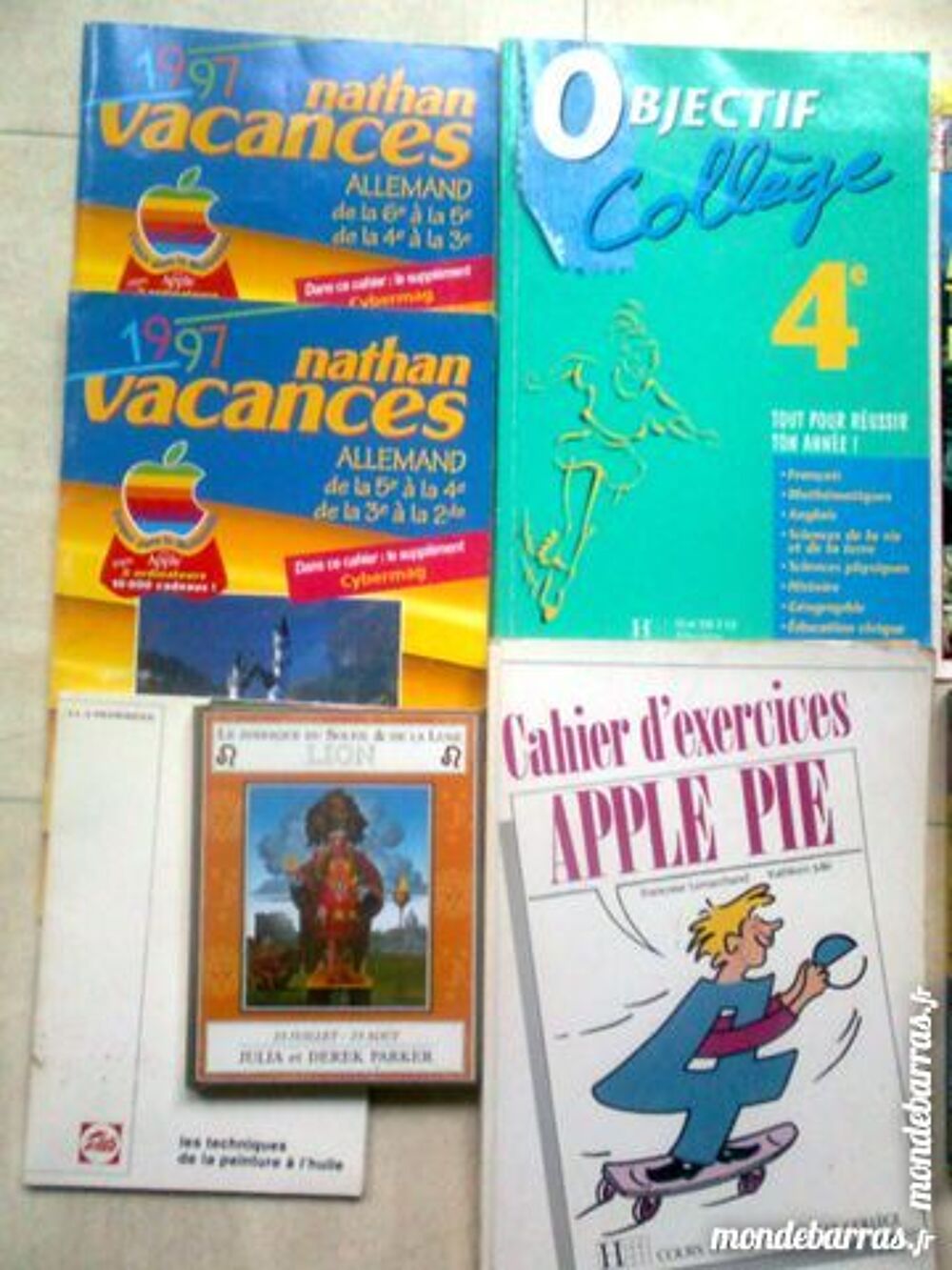 8 livres scolaires et magazines -zoe Livres et BD