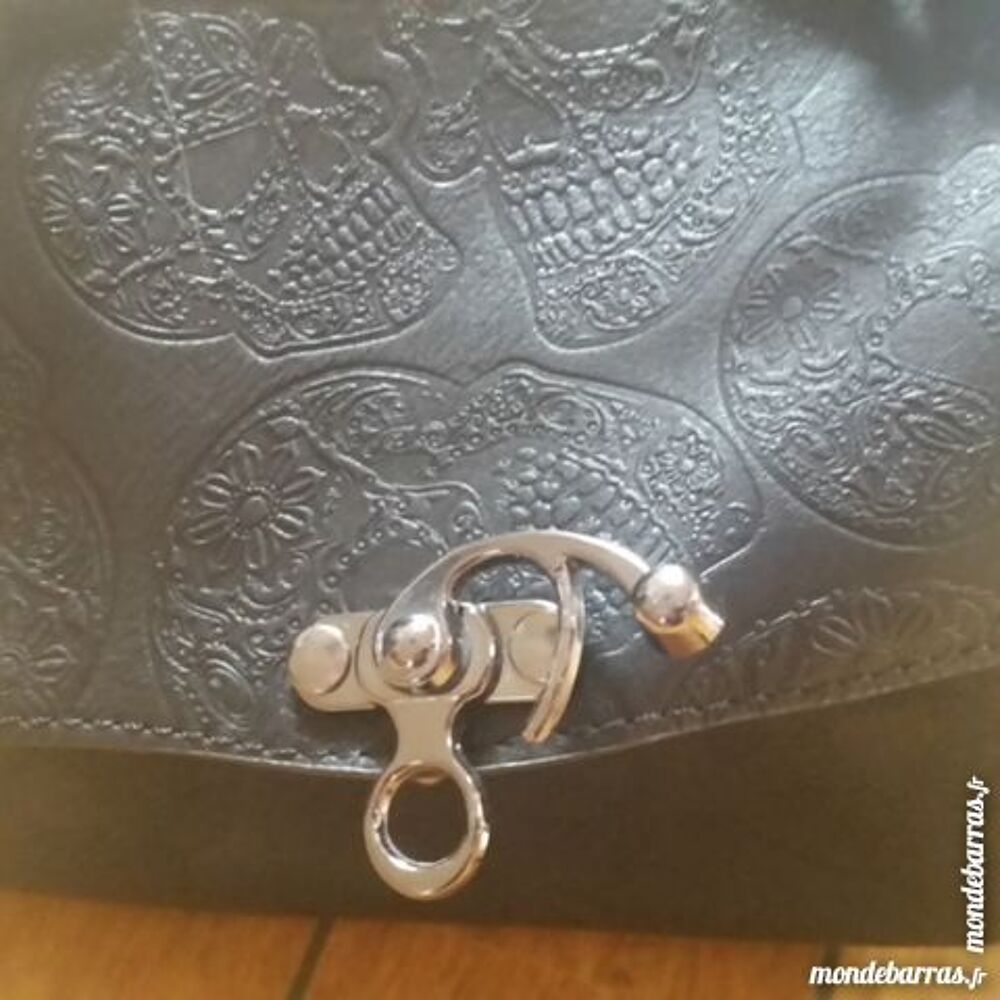 Sac IRON FIST - Manslayer Handbag Maroquinerie